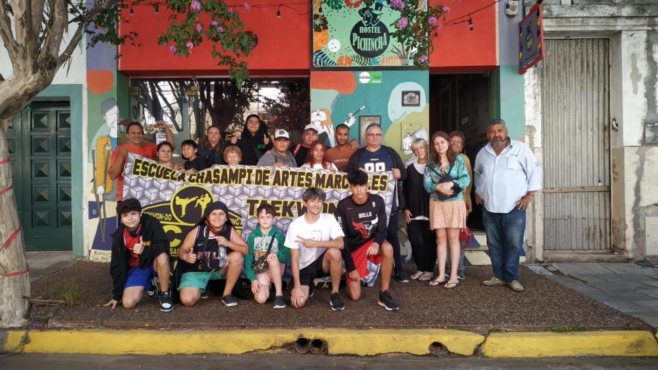 Hostel De Pichincha Gualeguaychú Kültér fotó