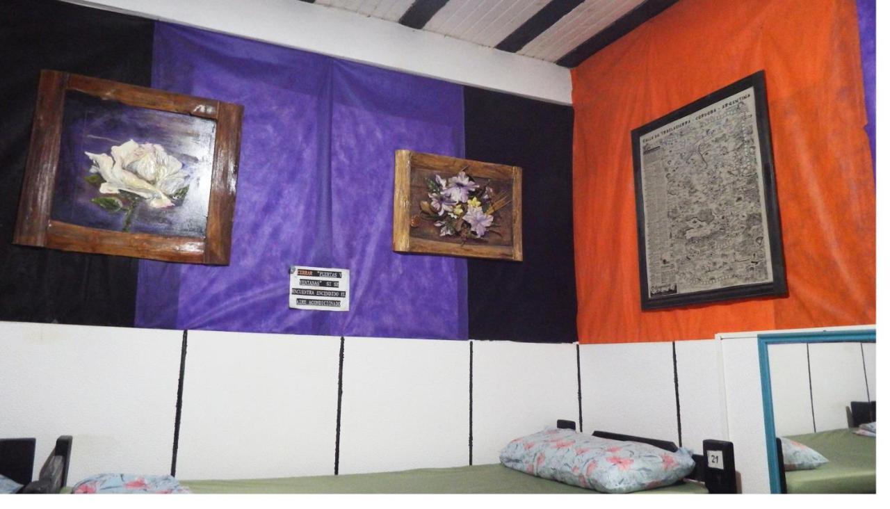 Hostel De Pichincha Gualeguaychú Kültér fotó