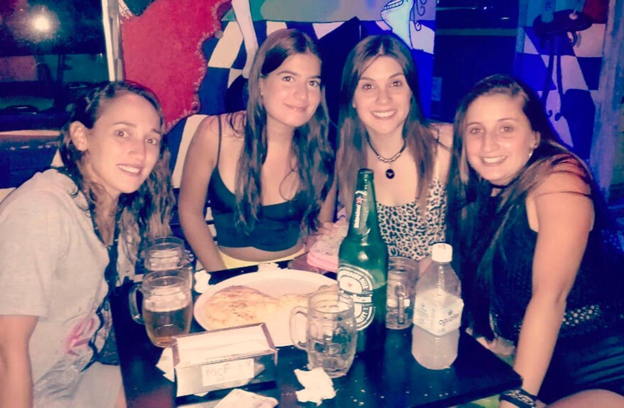 Hostel De Pichincha Gualeguaychú Kültér fotó